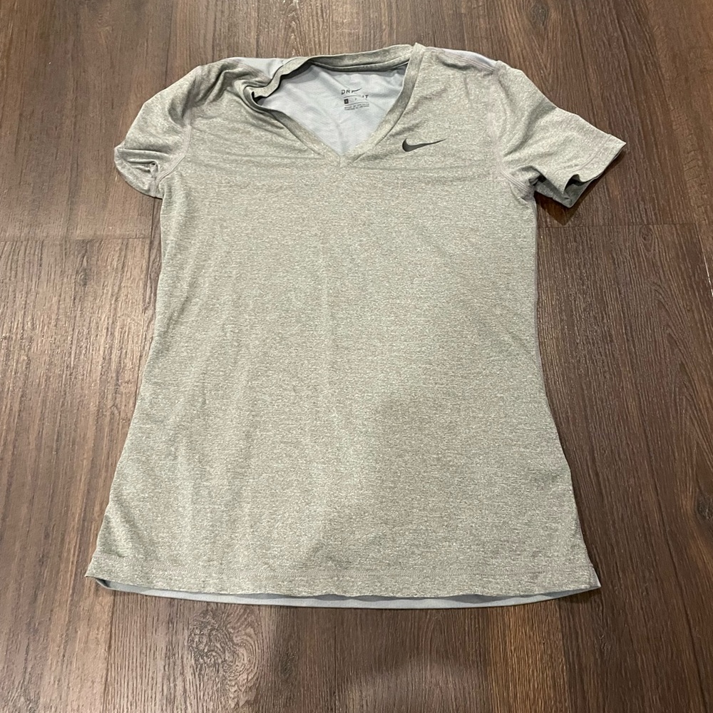 Womems athletic tee shirt.